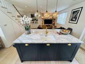 Photo 9- click for photo gallery